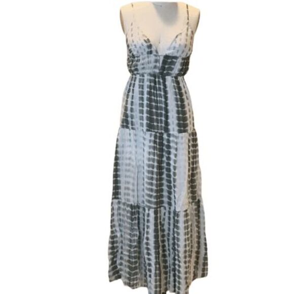🎈2/$28🎈Tie Dye Cut Out Open Back Maxi Boho Olive Dress Sz M - Picture 1 of 10